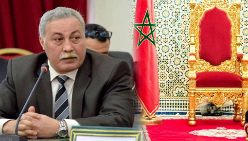 المكي الحنودي: بغيت نتصور على كرسي العرش وهذا ما قاله لي الحرس الملكي
