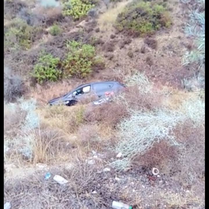 إنزلاق المنعرجات بسبب الأمطار تتسبب في 3 حوادث سير على الطريق الساحلية 