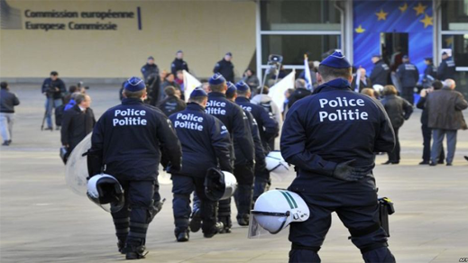 بلجيكا..الشرطة تعتقل حوالي 100 مهاجر غير شرعي في غرب فلاندرز