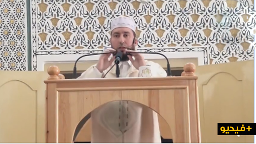 بالفيديو.. الداعية محمد بونيس يوجه رسالة للراغبين في الهجرة عبر قوارب الموت بعد فاجعة ماريواري