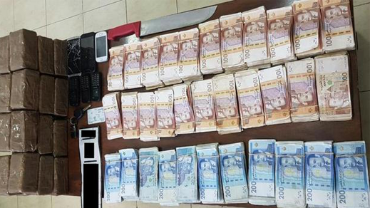 توقيف 3 أشخاص بحوزتهما 11 كليوغرام من الحشيش تقدر قيمتها ب 43 مليون سنتيم