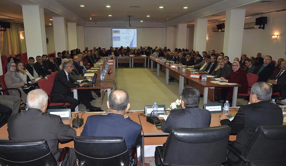 وزارة الداخلية تمنع المنتخبين من التواصل بتقنية "اللايف" في الاجتماعات الرسمية