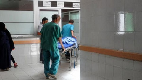 نقل فتاة يافعة إلى قسم الإنعاش بمستشفى الناظور بعد محاولتها الانتحار بتجرّع سائل مبيد الحشرات