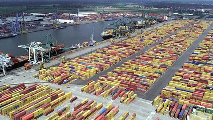 الجمارك تضبط أكثر من 50 طنا من الكوكايين في ميناء أنتويربت ببلجيكا