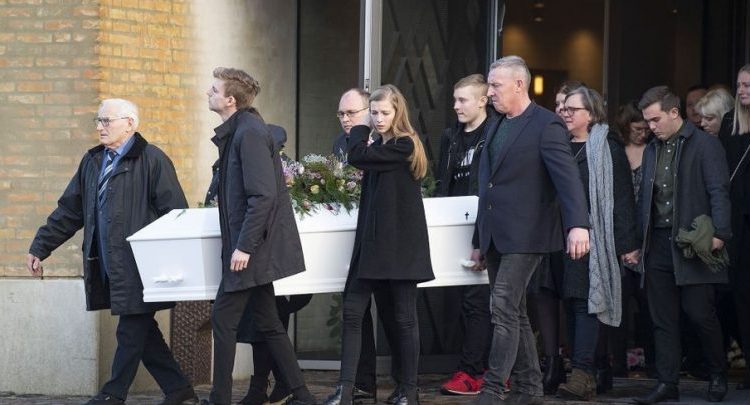 النرويج تشيع جنازة مارين احدى ضحيتي جريمة القتل الارهابية في إمليل