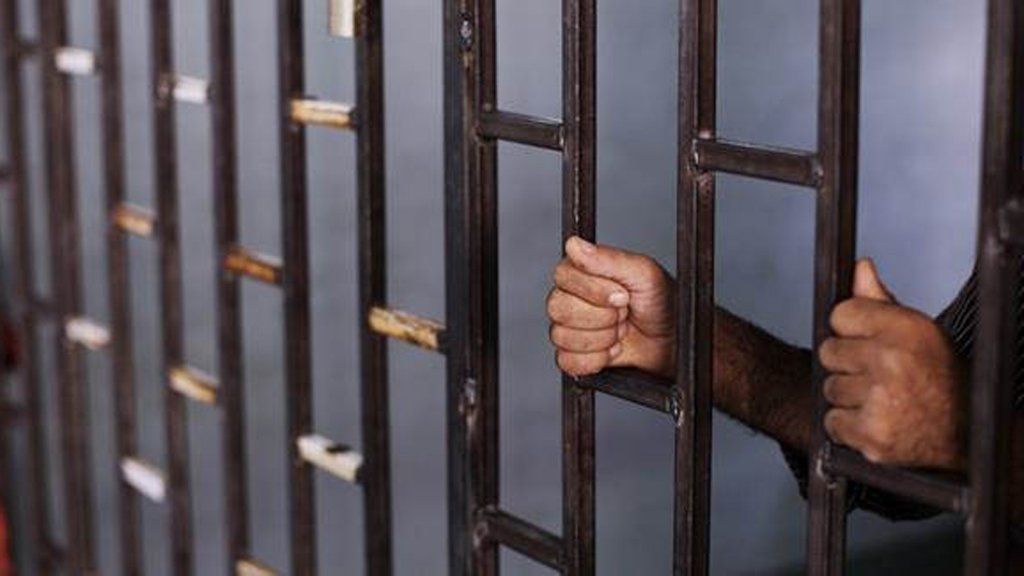المصادقة على قانون جديد يوفر التغذية المجانية للموضوعين تحت الحراسة النظرية