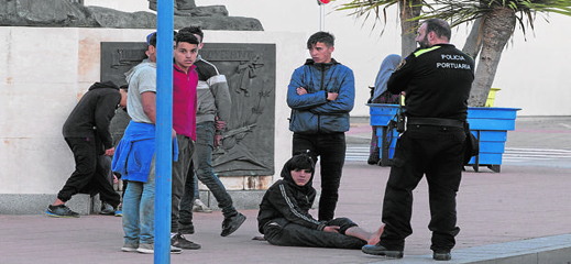 اسبانيا تعلن موافقة المغرب على ترحيل الأطفال والقاصرين من سبتة ومليلية