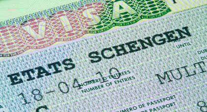 مواطنون يشتكون من صعوبة الحصول على مواعيد طلب التأشيرة الفرنسية