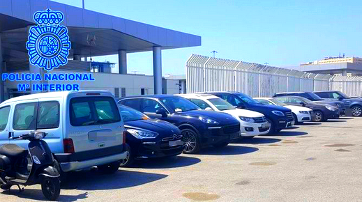 مثير.. القبض على 8 أشخاص من عائلة واحدة قاموا بسرقة 57 سيارة بإسبانيا لبيعها في المغرب