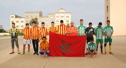 دار الكبداني تعيش على وقع دوري كروي يختتم بحفل تكريمي لفعاليات رياضية وجمعوية وإعلامية دار الكبداني تعيش على وقع دوري كروي يختتم بحفل تكريمي لفعاليات رياضية وجمعوية وإعلامية