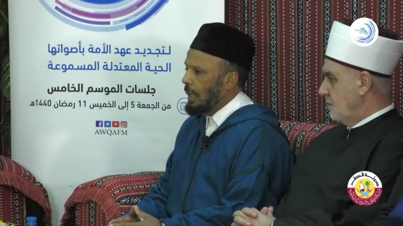  إبن الناظور الدكتور محمد زريوح في ضيافة دولة قطر مع وفد من علماء المغرب