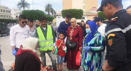 نشطاء يطلقون نداء لإنقاذ متشردة بالناظور تعاني من التدويد الجلدي والتعفنات 