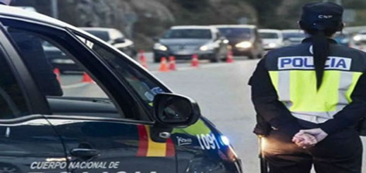 نشطاء يحذرون أفراد الجالية القادمين الى المغرب من رادارات جديدة على طرقات إسبانيا نشطاء يحذرون أفراد الجالية القادمين الى المغرب من رادارات جديدة على طرقات إسبانيا