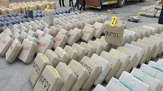 ابتدائية الناظور توزع 30 سنة سجنا على المتهمين بحيازة 12 طنا من المخدرات