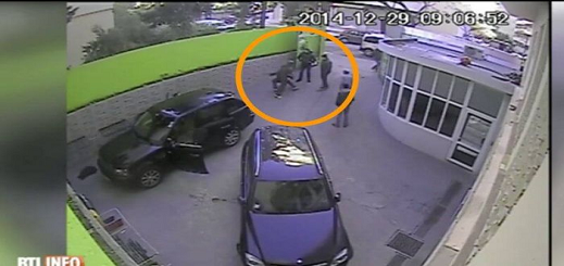 الشرطة البلجيكية تكتشف فيديو لدى أفراد عائلة مغربية توثق لعملية إختطاف لرجل بالمغرب الشرطة البلجيكية تكتشف فيديو لدى أفراد عائلة مغربية توثق لعملية إختطاف لرجل بالمغرب