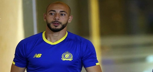 بوادر أزمة بين الدولي أمرابط و"فيتوريا" تهدد تحضيرات النصر السعودي