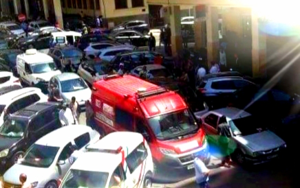 متهم يقفز من الطابق الثاني للمحكمة الابتدائية بطنجة محاولا الفرار