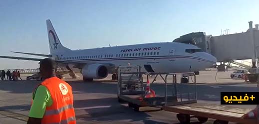 شاهدوا بالفيديو.. إخلاء طائرة مغربية من ركابها عبر منافذ الطوارئ بمطار باريس أورلي