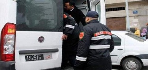 توقيف أجنبي في حيازته صور فوتوغرافية لمشاهد خليعة لأطفال قاصرين