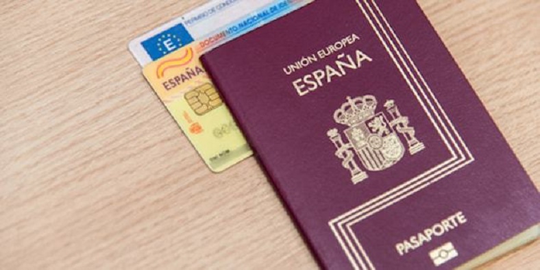 المغاربة يتصدرون قائمة الأجانب الحاصلين على الجنسية الاسبانية