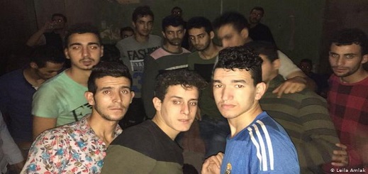 من الأرشيف: ناجون مغاربة من سجون ليبيا من الأرشيف: ناجون مغاربة من سجون ليبيا