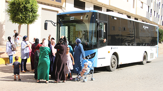 سكان حي الشعبي بالمطار يحتجون على عبثية فيكتاليا للنقل العمومي