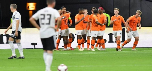 نجم هولندي سابق يدعو إتحاد بلاده من منع المغاربة من تمثيل منتخبات الفئات السنية الصغرى