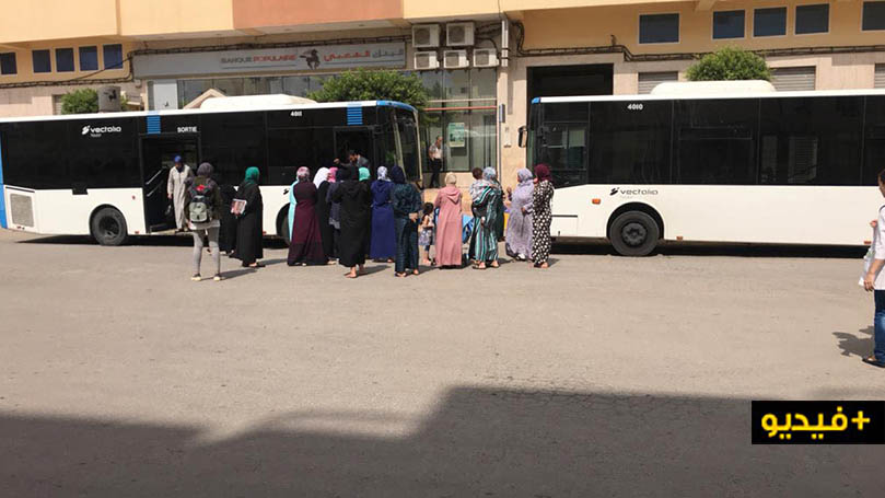 في وقفة احتجاجية.. سكان حي الشعبي بالمطار يطالبون حافلات "فيكتاليا" باسترجاع محطة خط الإنطلاق
