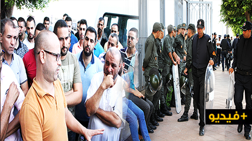 تجار أولاد ميمون يحتجون امام عمالة الناظور بعد حجز سلعهم من طرف الأمن