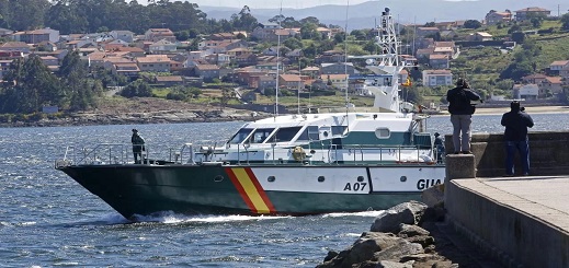 الحرس المدني الإسباني يعترض قاربا سياحيا على متنه مهاجرين مغاربة