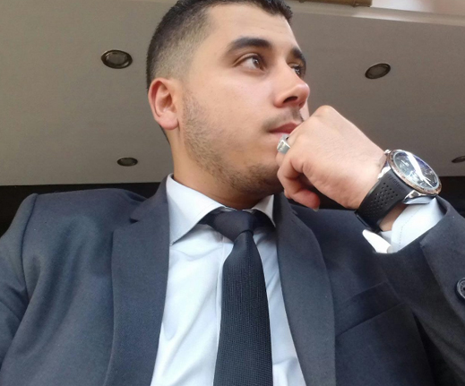 المواطن والإحتجاج بحرق علم وطنه... منذ متى كان هذا الأسلوب إحتجاجا ؟؟؟