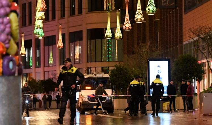 سقوط ثلاثة جرحى في عملية طعن بهولندا وفرنسا تخلي محطة قطارات بباريس