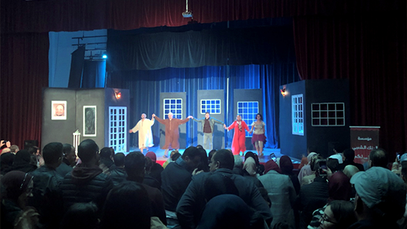 عرض مسرحية "ضيف الغفلة" بالمركب الثقافي للناظور بدعم من المؤسسة الجهوية للبنك الشعبي  عرض مسرحية "ضيف الغفلة" بالمركب الثقافي للناظور بدعم من المؤسسة الجهوية للبنك الشعبي