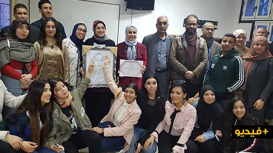 القاصة حنان قروع في ضيافة أسرتها التربوية بالثانوية التأهيلية الناظور الجديدة