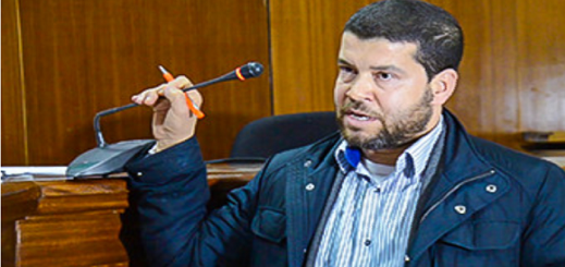 الطاهري يطالب وزير الصحة بكشف ملابسات وفاة سيدة حامل بعد إتهام طبيب بالمستشفى الحسني