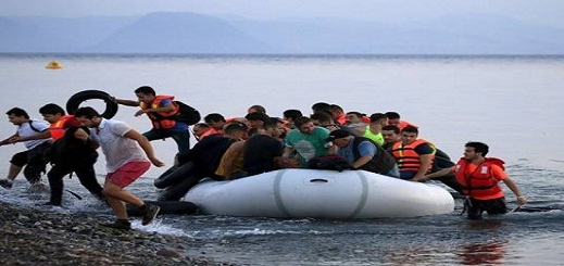 الشرطة الوطنية الاسبانية تطلق سراح 14 مهاجرا سريا  ينحدرون من الريف على أراضيها دون ترحيلهم   الشرطة الوطنية الاسبانية تطلق سراح 14 مهاجرا سريا  ينحدرون من الريف على أراضيها دون ترحيلهم