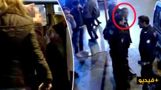 فيديو: اعتقال مغربي تحرش بطفلة تبلغ 11 عاما بـ "الميترو" بإسطنبول