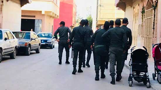 سلطات العروي تحرر الملك العام من قبضة المحتلين للأرصفة والشوارع