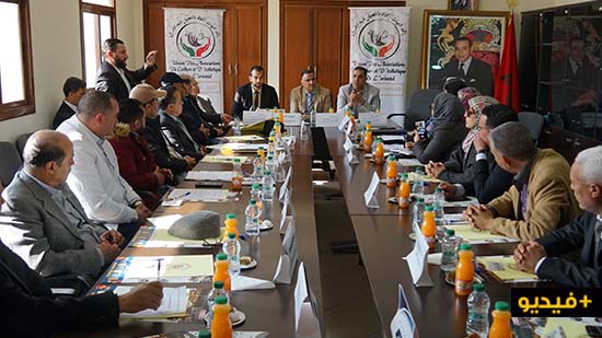 اتحاد جمعيات الحلاقة والتجميل لجهة الشرق تعقد مجلسها الاداري بالناظور اتحاد جمعيات الحلاقة والتجميل لجهة الشرق تعقد مجلسها الاداري بالناظور