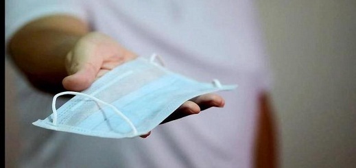 مسؤول بوزارة الصحة: الكمامات سنوزعها مجانا عند الحاجة ولم ننصح احدا باستعمالها