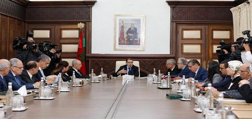 العثماني يدعو المواطنين إلى عدم الانزعاج من تشديد المراقبة في المطارات والموانئ