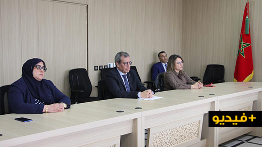 في إجتماع ترأسه عامل الناظور.. التكفل بممتهنات التهريب المعيشي وبدائل أخرى في الطريق لمواكبة العاملين في المعابر الحدودية