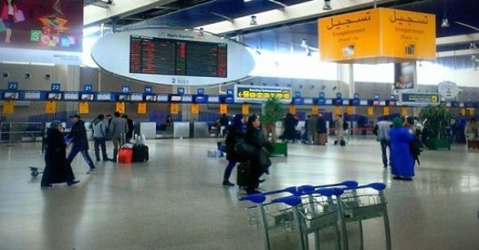 إغلاق شامل للأجواء المغربية بعد مغادرة آخر طائرة لإجلاء الأجانب
