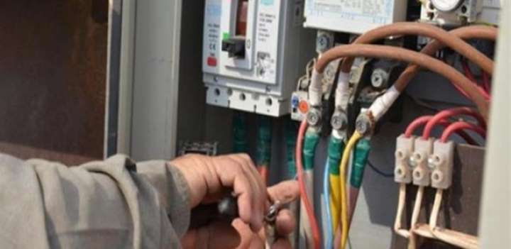 خدمات التزود بالكهرباء ستظل متوفرة في حالة عدم أداء الفواتير الشهرية خلال فترة الطوارئ الصحية