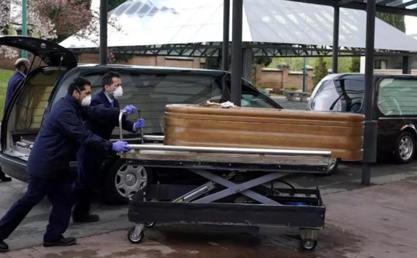 فواجع فيروس "كورونا" مستمرة باسبانيا.. وفاة 950 شخص في يوم واحد