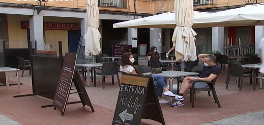 إسبانيا تعيد فتح المقاهي والمطاعم والشواطئ تستعد لإستقبال المصطافين
