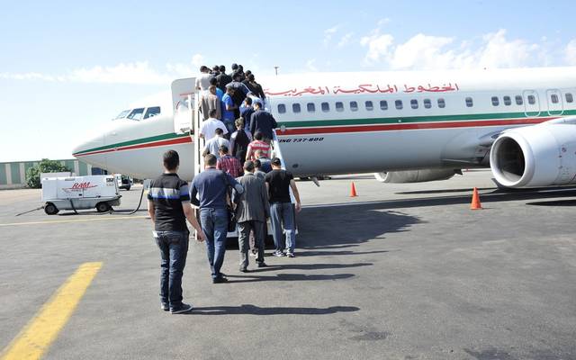 ثلاث طائرات ترحل المغاربة العالقين بالجزائر غدا السبت
