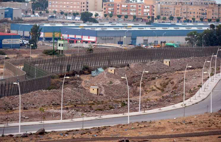 اسبانيا تشترط التعامل بالمثل لفتح حدودها في وجه المغاربة