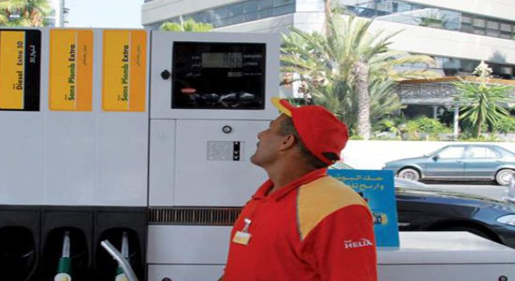 برلماني يتّهم شركات محروقات بالغشّ في تسويق "المازوط" والرباح يوضّح برلماني يتّهم شركات محروقات بالغشّ في تسويق "المازوط" والرباح يوضّح