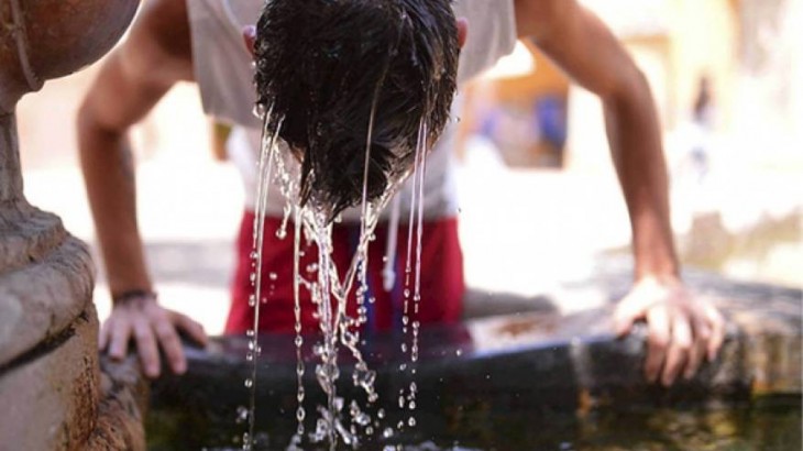 مديرية الأرصاد تتوقع أجواء حارة ورياحا قوية إبتداء من يوم غد الأربعاء  مديرية الأرصاد تتوقع أجواء حارة ورياحا قوية إبتداء من يوم غد الأربعاء